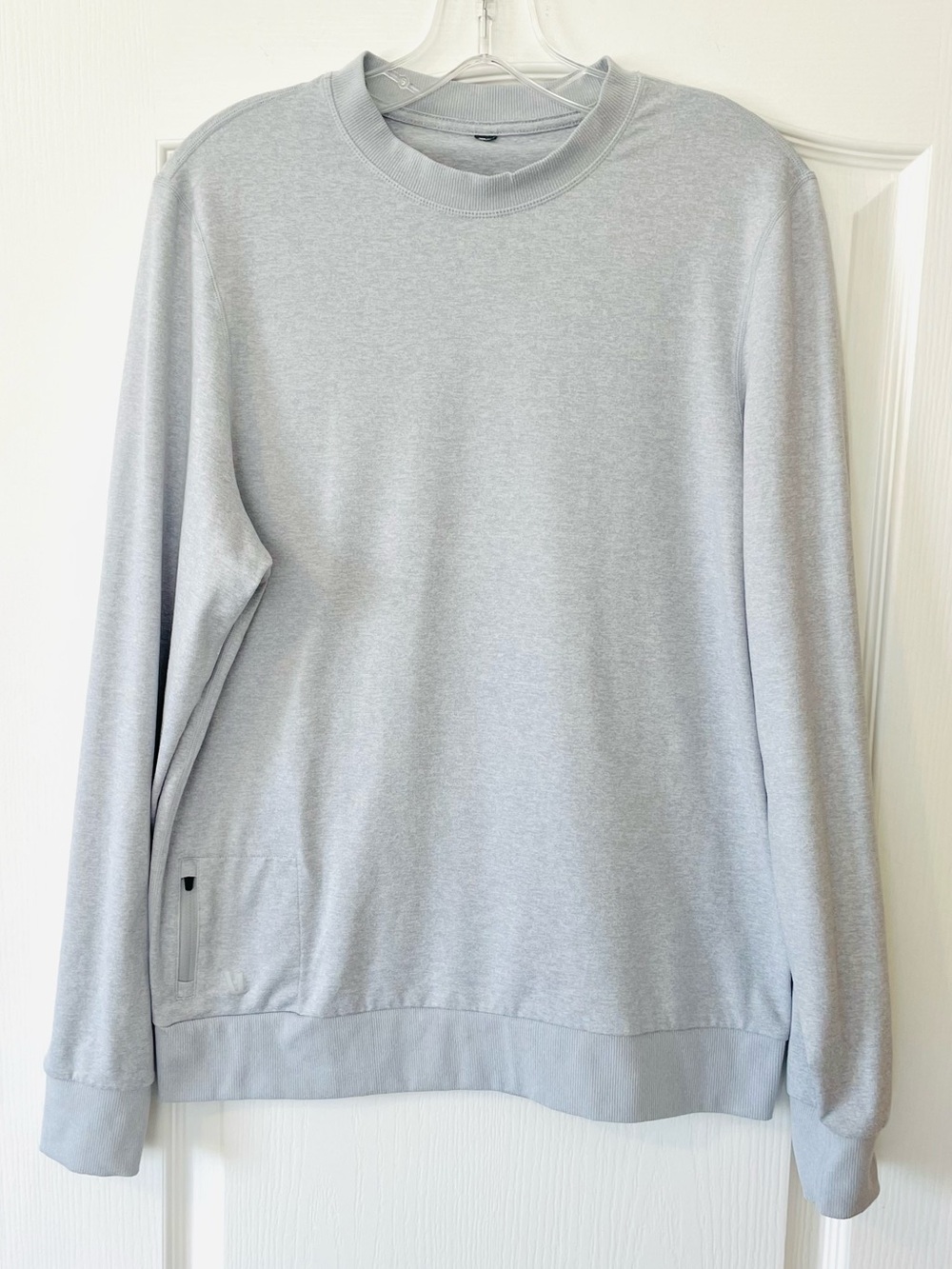Vuori Men's Gray Ponto Performance Long Sleeve Crew - Size M